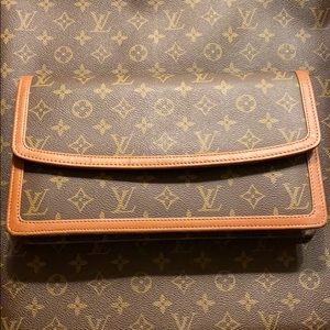 Vintage LOUIS VUITTON MONOGRAM POCHETTE DAM GM